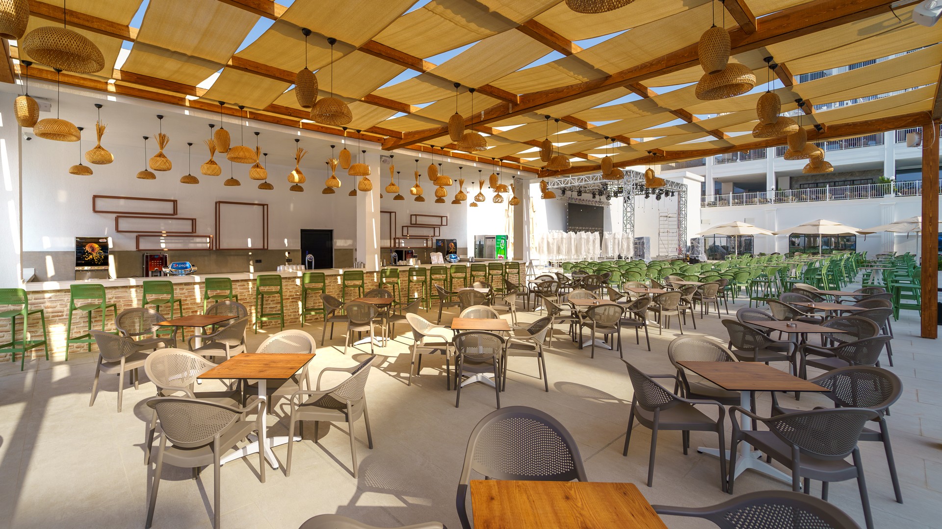 Arcanus Hotels Trendline Side
